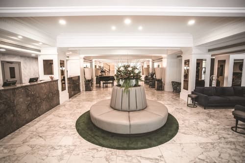 The Savoy Hotel on Little Collins Melbourne, Lobby
