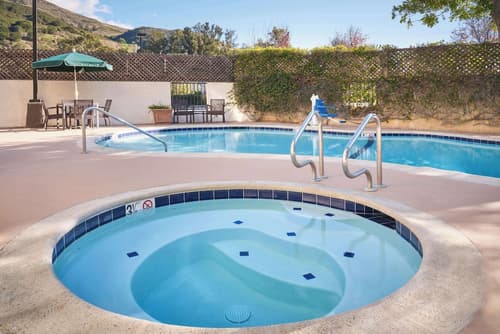 La Cuesta Inn, BW Signature Collection, Pool