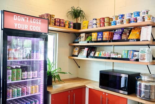 The Phoenix Hotel, Lobby