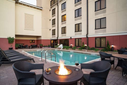 DoubleTree by Hilton Hotel St. Augustine Historic District, Pool