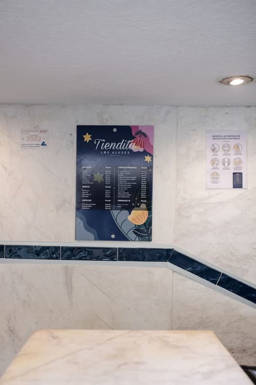 Hotel Los Aluxes, Reception