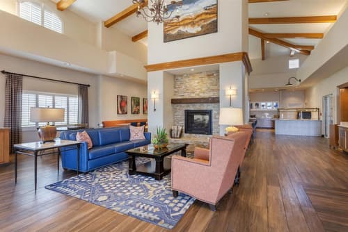 Best Western Plus A Wayfarer's Inn And Suites, Lobby