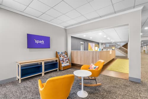 Spark by Hilton Lockport, Lobby