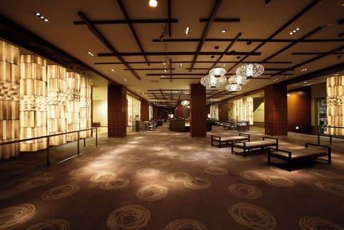 Keio Plaza Hotel Tokyo, Lobby lounge