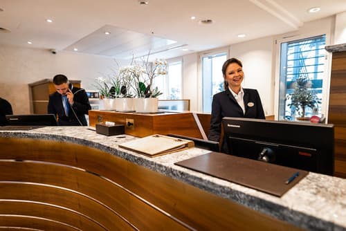 Glärnischhof by Trinity, Reception