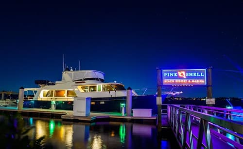 Pink Shell Beach Resort and Marina, Boating