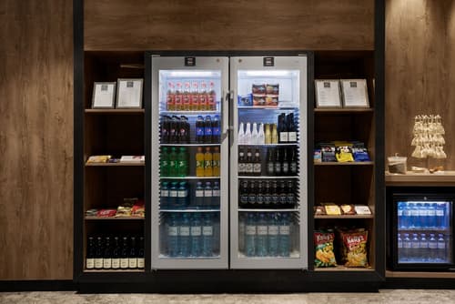 AC Hotel by Marriott Innsbruck, Gift shop