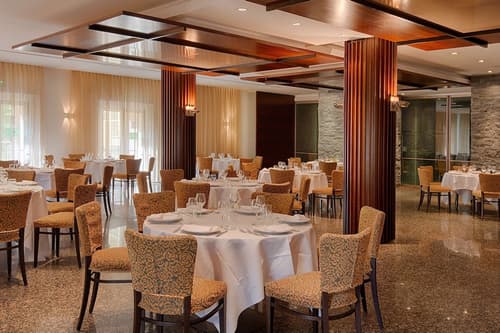 NH Siena, Breakfast area