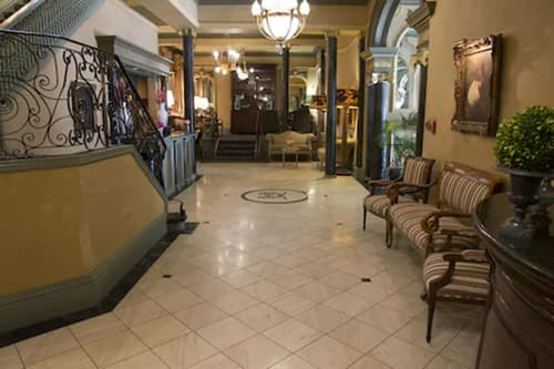 Hotel Majestic, Lobby