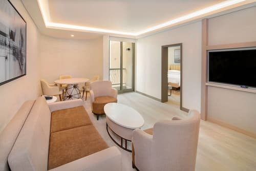 Sheraton Abu Dhabi Hotel & Resort, Room