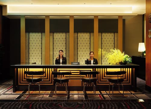 Hotel New Otani Tokyo The Main, Concierge desk