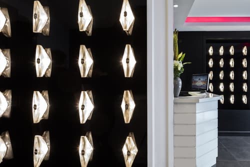 Hotel Louvre Saint Honoré, Reception