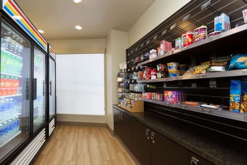 Ramada by Wyndham Santa Barbara, Property amenity