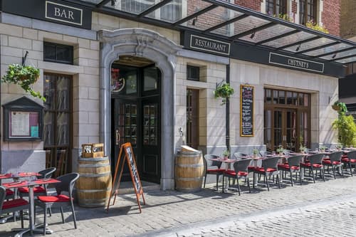 Warwick Grand-Place Brussels, Restaurant
