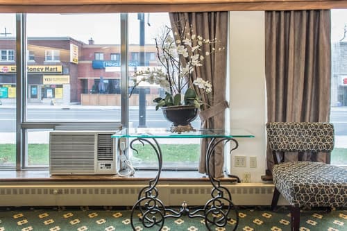 Econo Lodge Downtown Ottawa, Lobby sitting area