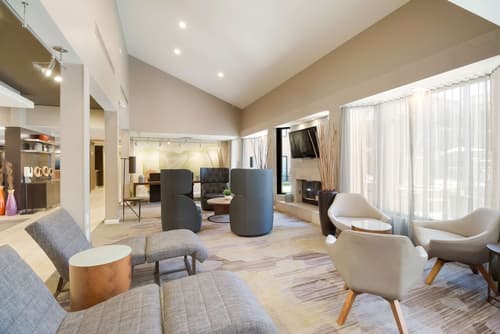 Sonesta Select Huntington Beach Fountain Valley, Lobby