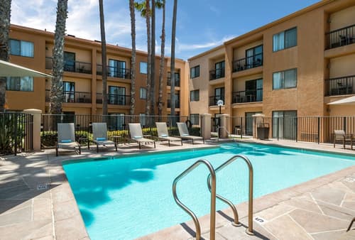 Sonesta Select Huntington Beach Fountain Valley, Outdoor pool