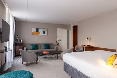 Crowne Plaza Paris Republique by IHG, Room