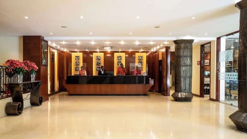 Sarova Panafric Hotel, Lobby