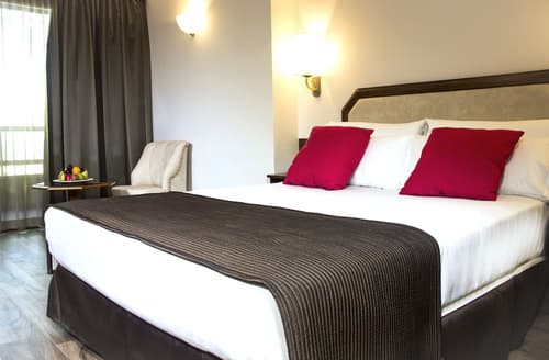 Senator Barajas Hotel, Room