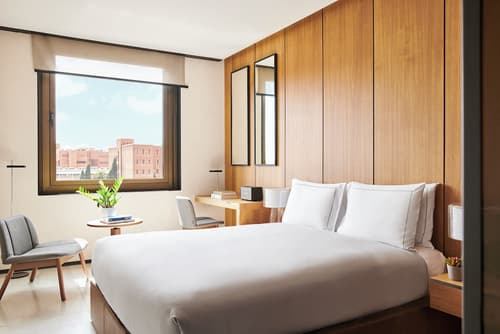 Grand Hyatt Barcelona, Room