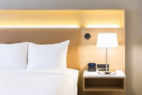 Radisson Hotel Phoenix Airport, Room