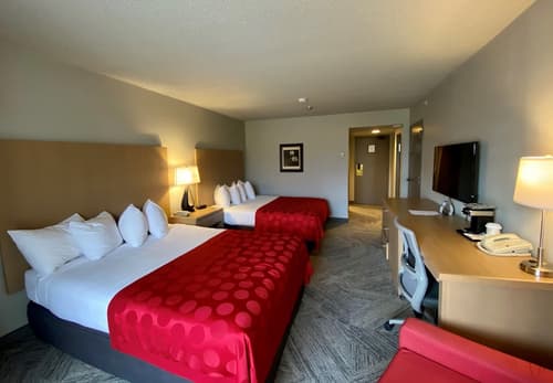 Penticton Lakeside Resort and Conference Centre, Room