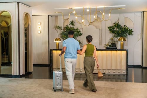 Sofitel LA at Beverly Hills, Lobby