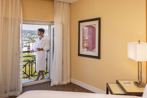 Sofitel LA at Beverly Hills, Room