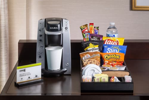 Home2 Suites by Hilton Williamsville Buffalo Airport, Room