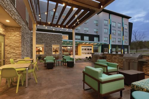 Home2 Suites by Hilton Williamsville Buffalo Airport, Terrace/patio