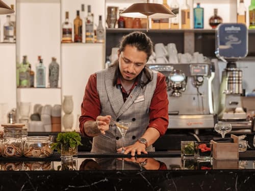 Novotel Paris Centre Tour Eiffel, Miscellaneous