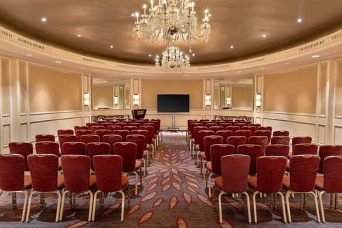 Hyatt Regency Boston, Lobby