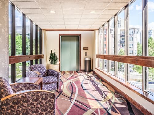 University Place Hotel & Conference Center, Hallway
