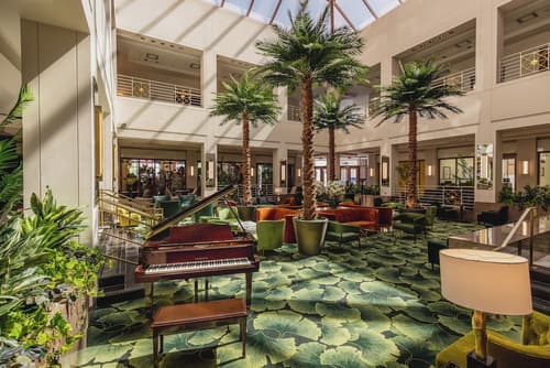 The Clyde Hotel, Lobby sitting area