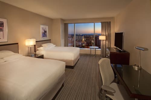 The Clyde Hotel, Room