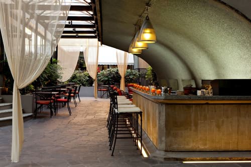 Hotel Manin, Primary image