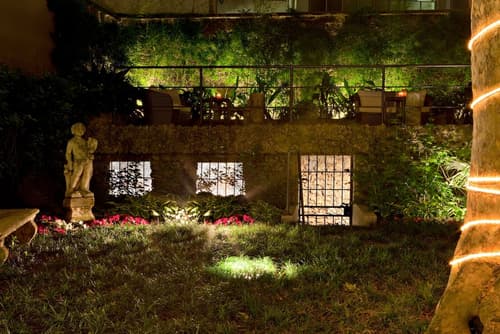 Hotel Manin, Exterior