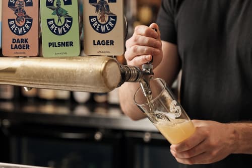 The Victoria Hotel Melbourne, Restaurant