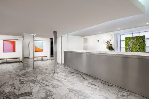 The Shoreham Hotel, Lobby