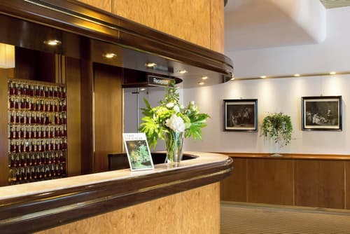 Starhotels Cristallo Palace, Reception