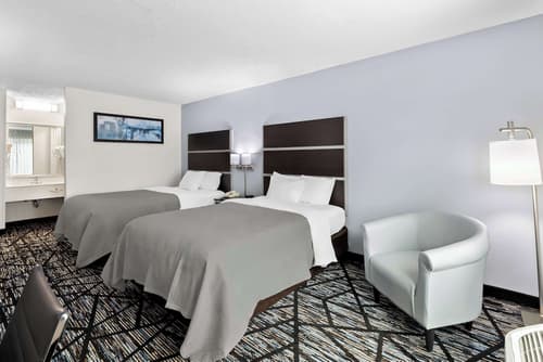 Quality Inn Atlanta Northlake, Room