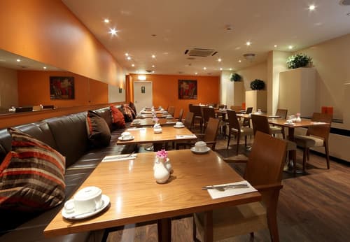 Gresham Belson Hotel, Breakfast area