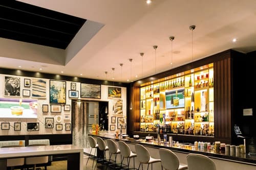 Crowne Plaza Toronto North York by IHG, Bar (on property)