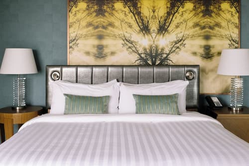 Crowne Plaza Toronto North York by IHG, Room