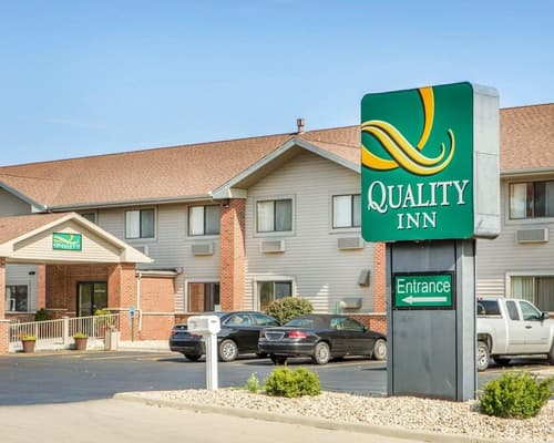 Quality Inn Ottawa near Starved Rock State Park, Exterior