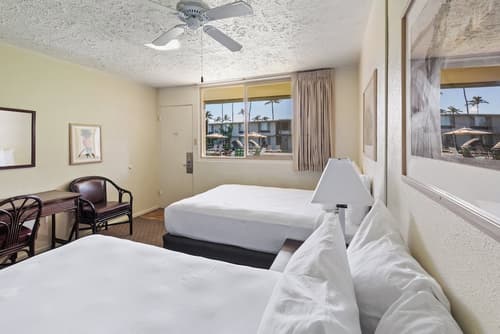 Maui Seaside Hotel, Room