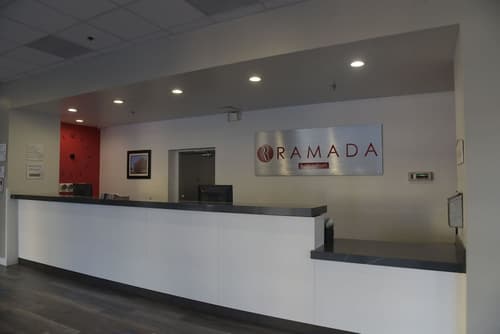 Ramada by Wyndham San Diego National City, Lobby