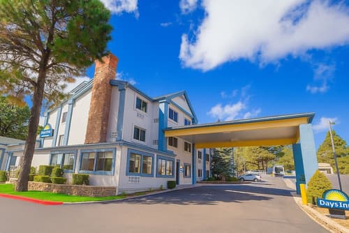 Days Inn & Suites by Wyndham East Flagstaff, Primary image