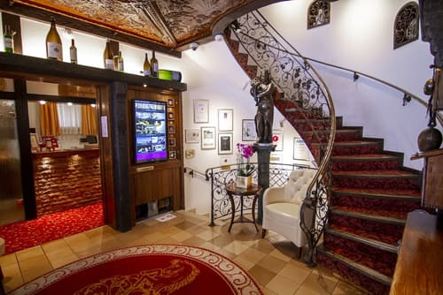 Zur Weinsteige, Interior entrance